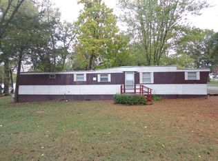 802 Briddick St, Eldorado, IL 62930
