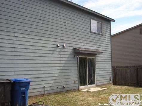 3rd image of 439 Shadbush St