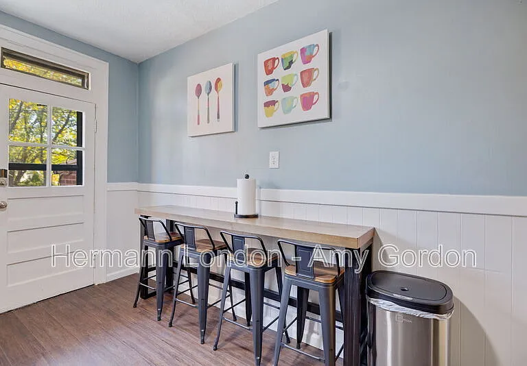 6024 Dewey Ave — Photo 8
