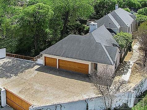 1st image of 9004 Whitehurst Dr