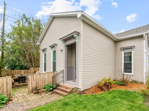 1561 1/2 Fernwood Ave, Louisville, KY 40205