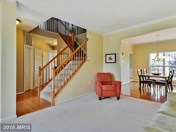 2nd image of 620 Newington Pl NE
