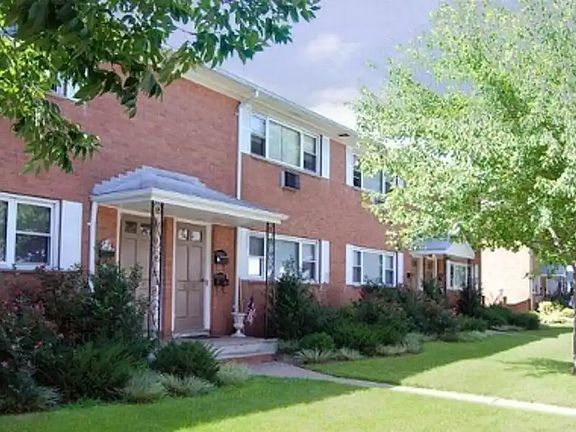 3rd image of 644 Lafayette Ave #Fe554880d
