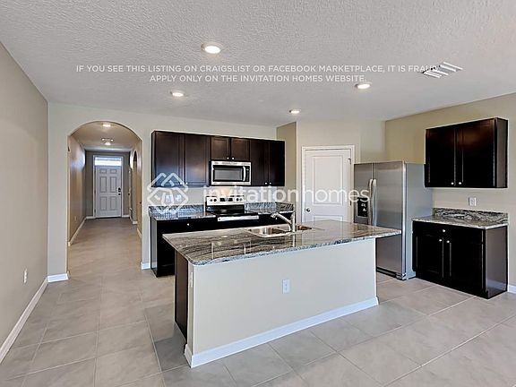 4th image of 34328 Jasper Stone Dr