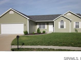 505 Creek Ridge Ct, Freeburg, IL 62243