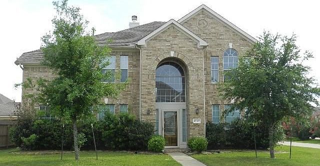 1st image of 18027 Oak Park Bend Ln