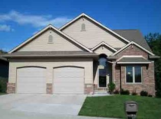 2500 Belmont Dr, Coralville, IA 52241
