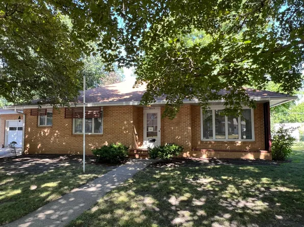 809 S Hampton St, Fairmont, MN 56031