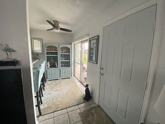 2nd image of 2417 N Oleander Ave #19