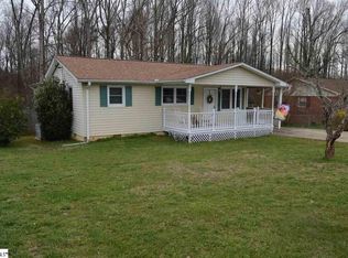 202 Paris View Dr, Travelers Rest, SC 29690