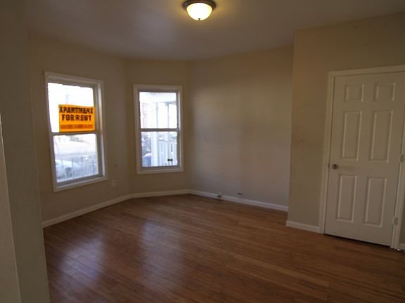 2nd image of 194 N 11th St #1