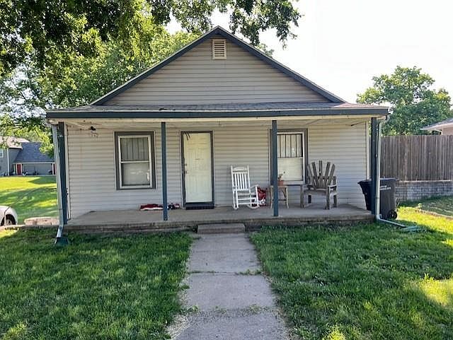 1st image of 1821 N 7th St