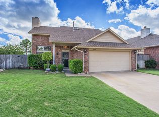 3806 Highpoint Ct, Norman, OK 73072