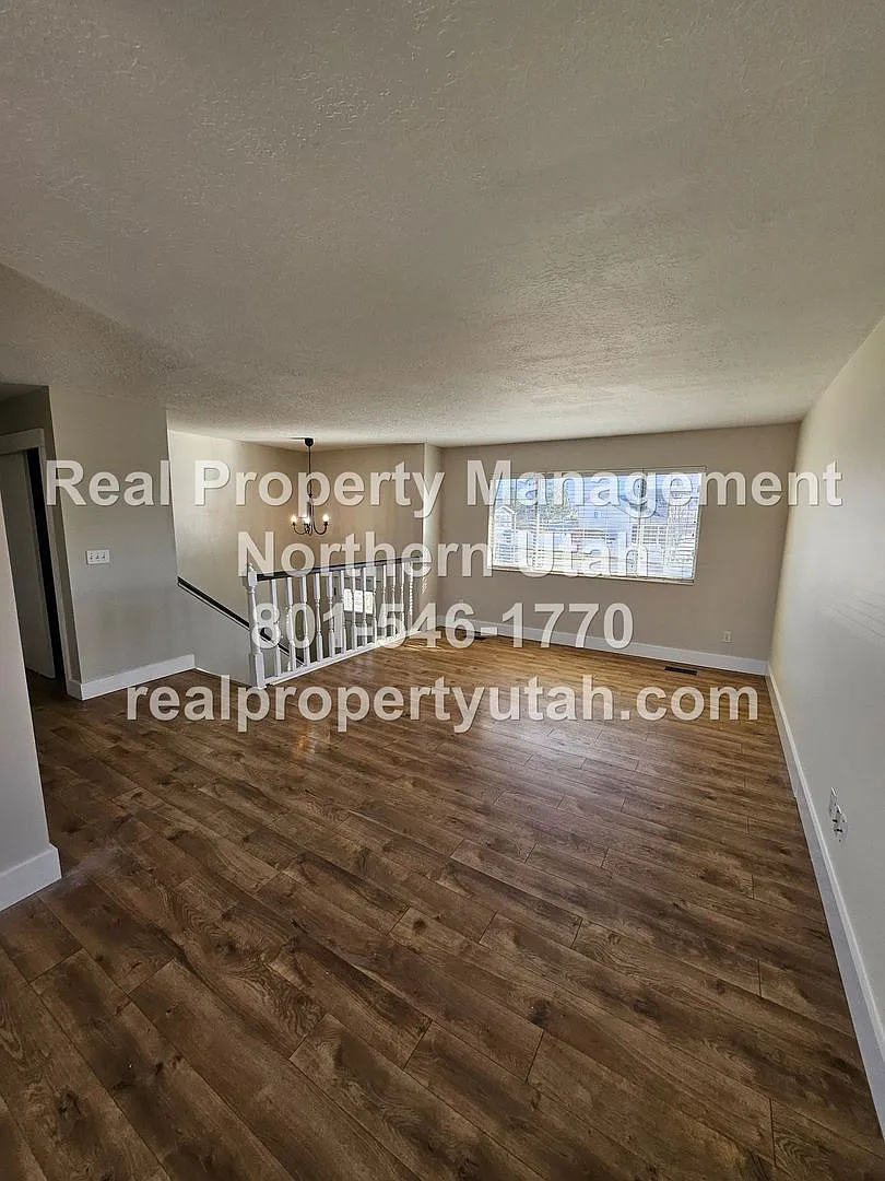 Beautiful 3 Bedroom 2 Bath Home Coming Soon! — Photo 3