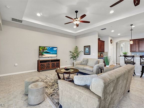 4th image of 11502 Giulia Dr