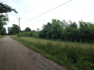 Hickory Flatt Dr, Adamsville, TN 38310