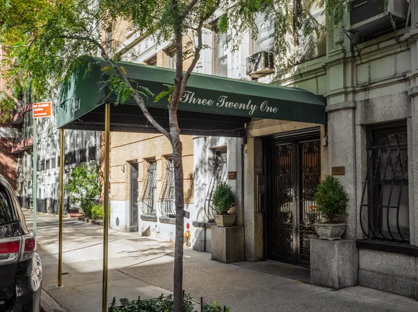 321 West 55th Street image 12 of 12