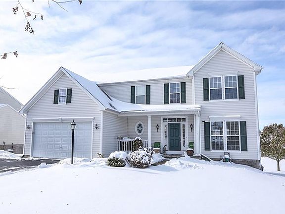 2nd image of 54 Egret Dr