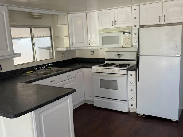 15682 Grand Ave, Lake Elsinore, CA