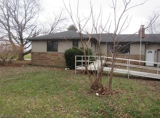 1903 W 23rd St, Lorain, OH 44052