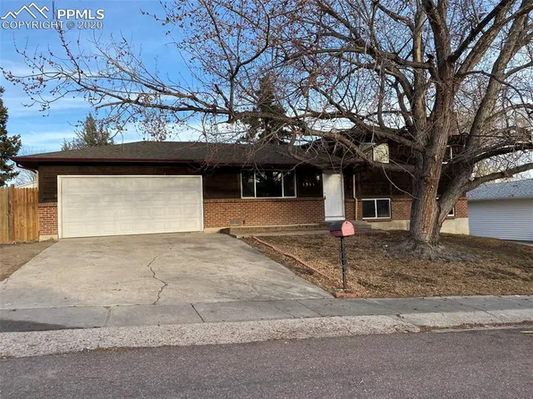 1511 W Owen Cir, Colorado Springs, CO 80915