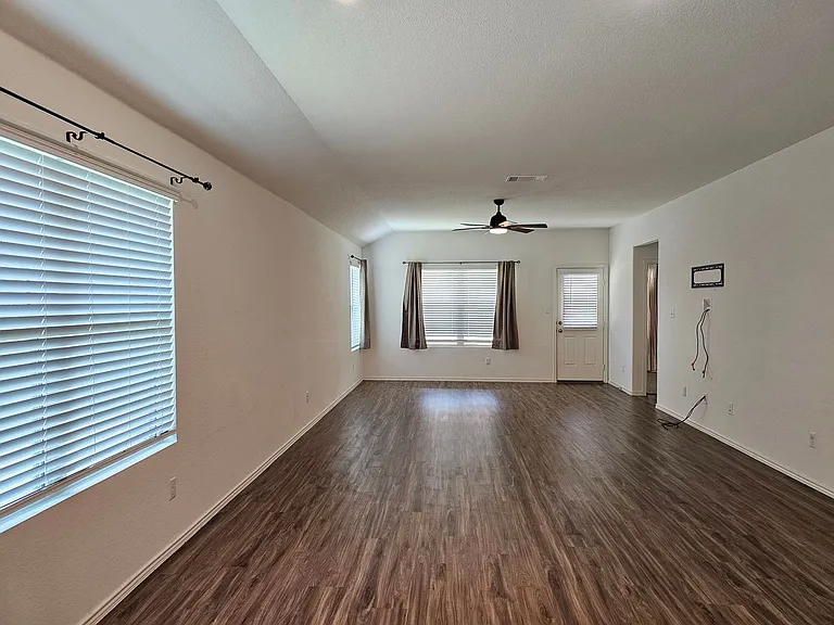 21408 Bird Wing Dr — Photo 13
