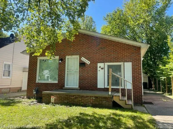 20008 McCormick St, Detroit, MI 48224