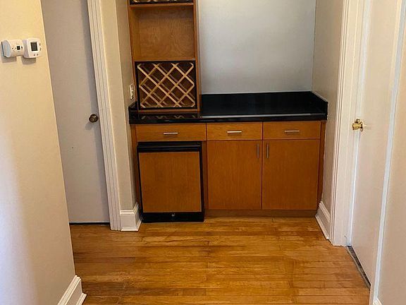 4th image of 8113 Bluestar Cir
