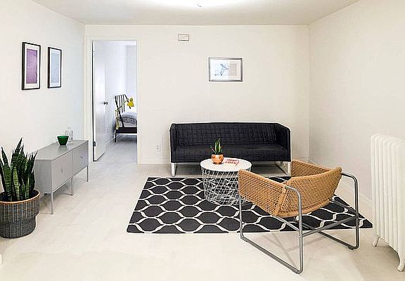 4th image of 223 Mac Donough St #1