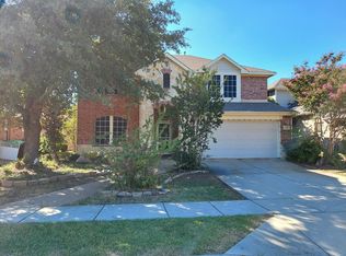 208 Oriole Dr, Little Elm, TX 75068