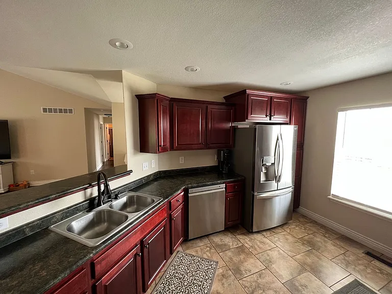 103 Copper Ct — Photo 5