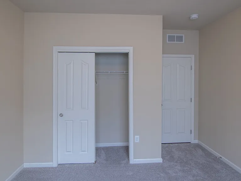 Brooks Edge Apartments — Photo 7