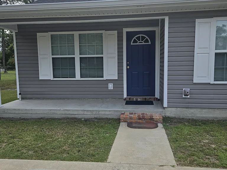 800 N Augusta Ave #802 — Photo 2