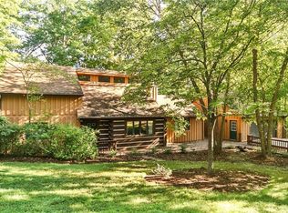 162 Ridgeway Dr, Nashville, IN 47448