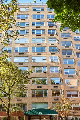 Sold by Compass | media 10