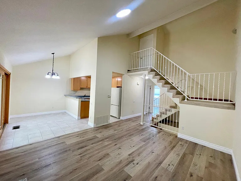 5470 Baltimore Dr #11 — Photo 19