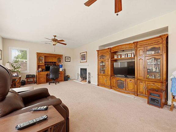2nd image of 28670 Acanthus Ct