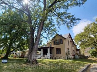 1601 SW Mulvane St APT 2, Topeka, KS 66604