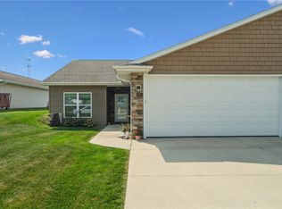1611 Breca Ridge Dr UNIT 4, Anamosa, IA 52205