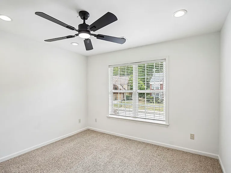 5157 Wellisford Ct #A — Photo 10