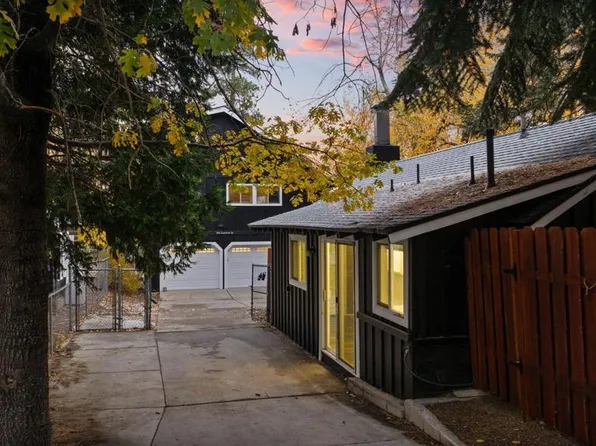 993 Cameron Dr, Big Bear Lake, CA 92315