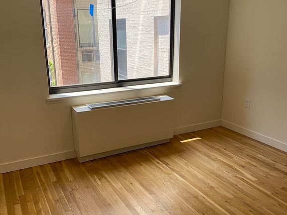 5th image of 144 W 23rd St APT 8E
