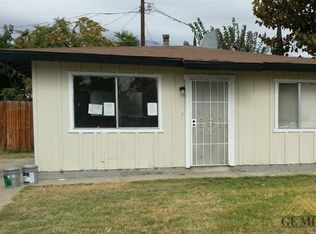 116 Cooper Ave, Bakersfield, CA 93308