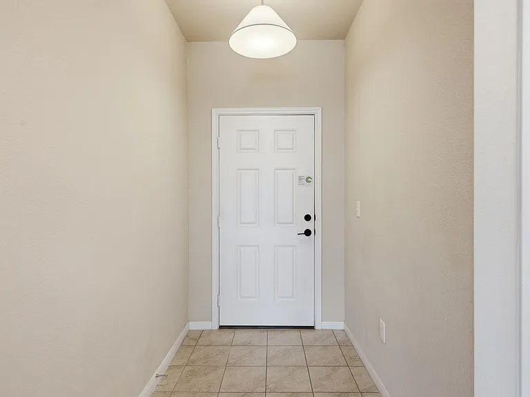 5813 Roderick Dr — Photo 6