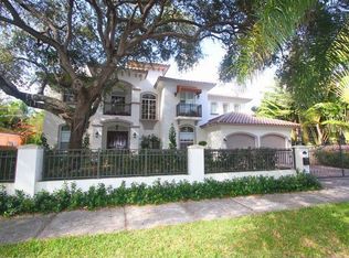 2710 Hilola St, Miami, FL 33133