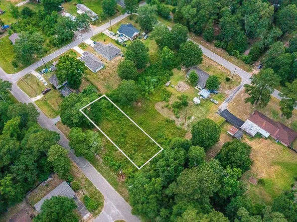 Lot 8 S Holly Avenue, Cleveland, TX 77327
