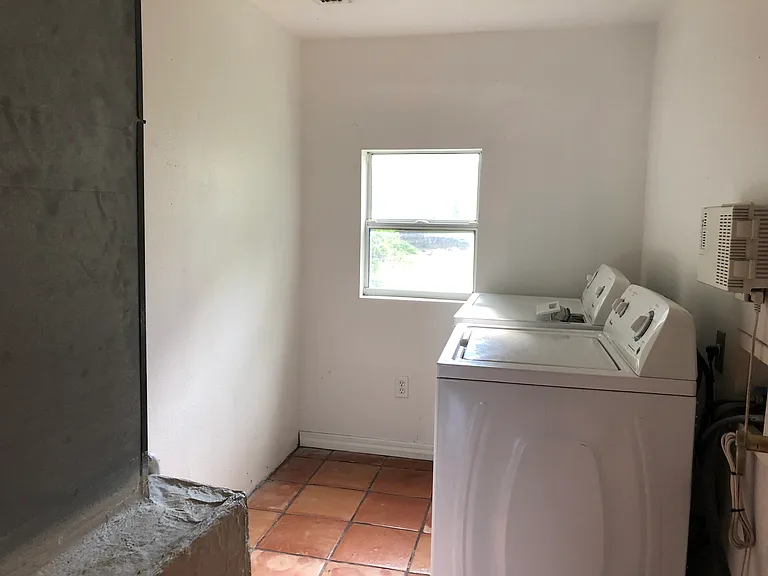 13206 Maple St — Photo 11