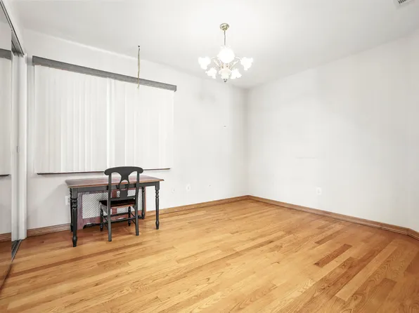 77-16 Kew Forest Lane image 34 of 38