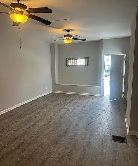 868 E Locust Ave — Photo 6