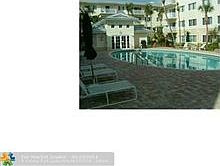 5th image of 150 NE 15th Ave APT 339